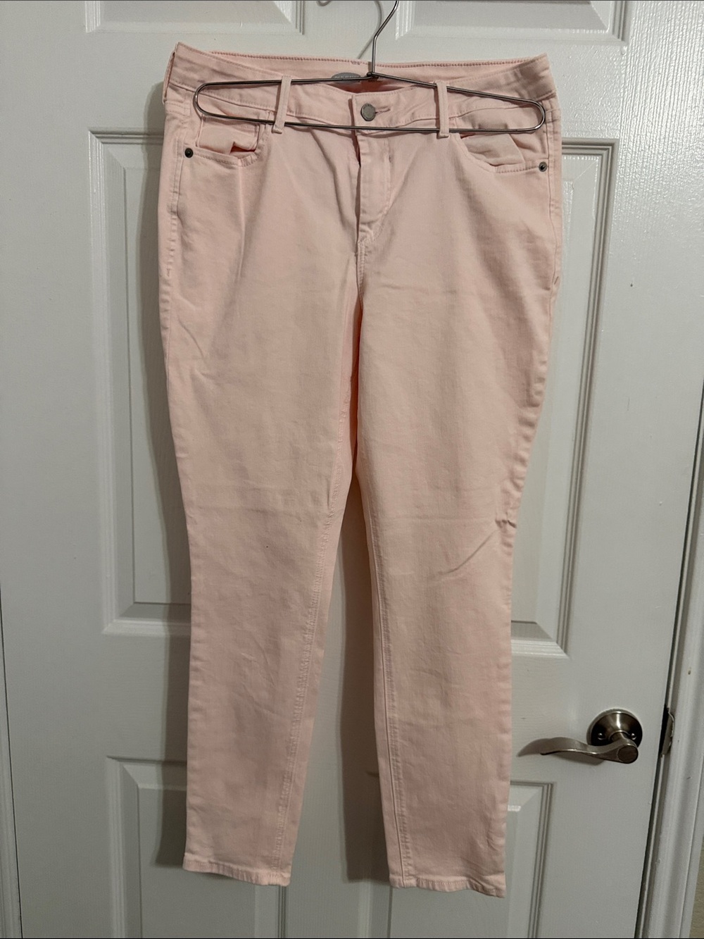 Old Navy High-Rise Slim Jeans in Pale Pink